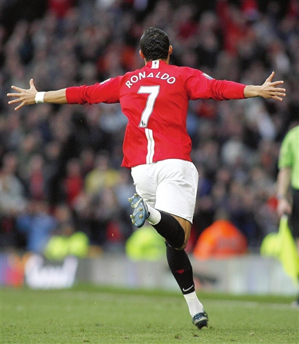 他表达了自 他表达了自