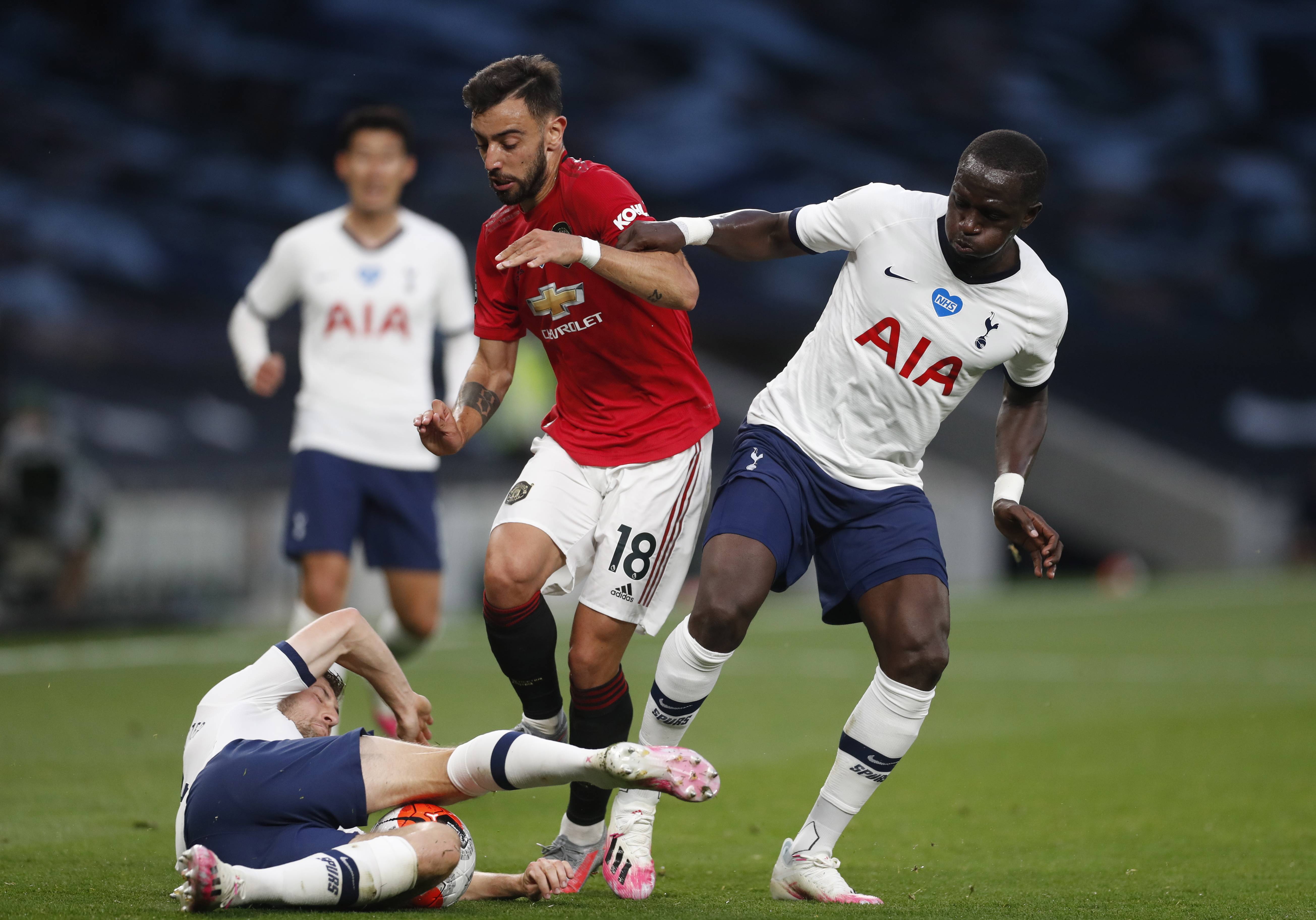 生涯中扮演 生涯中扮演