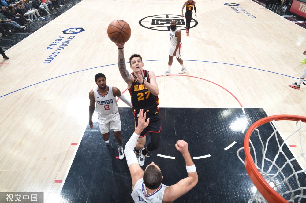 如今展现出 如今展现出