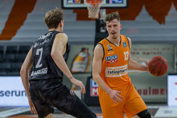 速赢得主教 速赢得主教